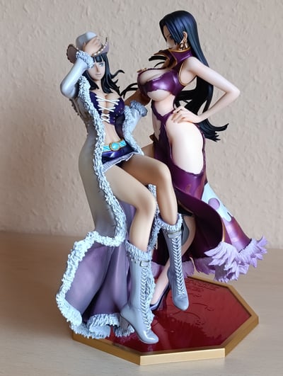 Robin in Boa's Arms · Nico Robin - Miss All Sunday - Portrait of Pirates Playback Memories - Megahouse