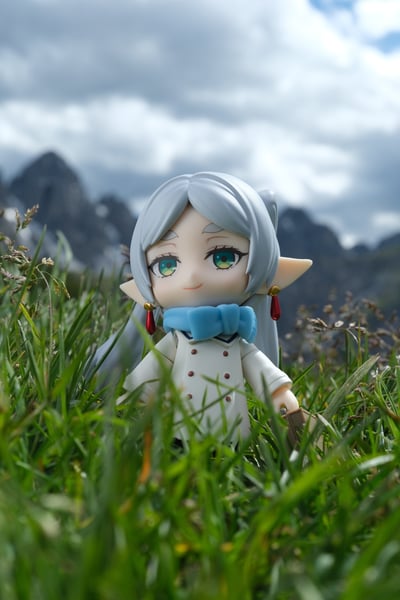 Spaziergang zum nächsten Dämonennest (Belohnung: Zauber, der Kartoffeln vom Sprießen abhält) · Nendoroid 2712 Frieren - Winter Clothes