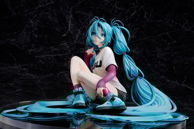 Hatsune Miku - Limited Edition - The Latest Street Style "Cute" - Stronger (1)