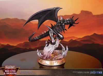 Rotäugiger schwarzer Drache - Schwarze Edition - First 4 Figures Yu-Gi-Oh! PVC Figur (17)