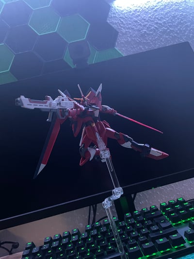 HG 1/144 Immortal Justice Gundam 