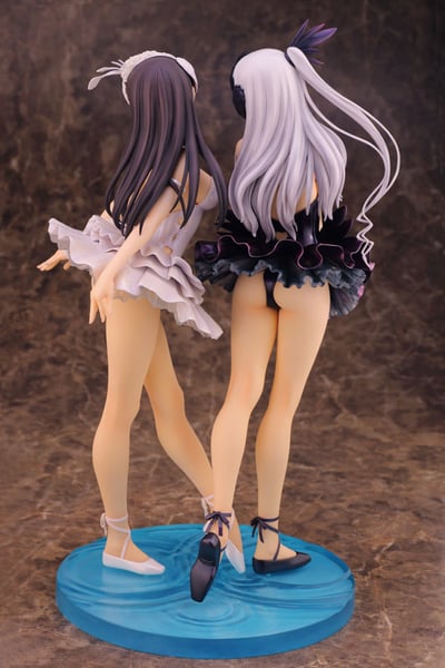 White Odet & Black Odile - T2 Art Girls - Skytube - Figurines de Collection - 6