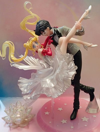 Usagi Tsukino & Tuxedo Mask - Moonlight Glow - Figuarts Zero Chouette - Bandai Spirits