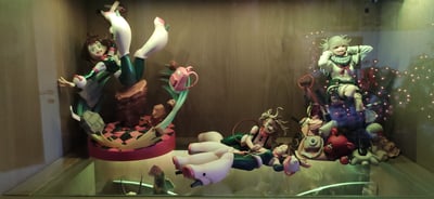 Himiko Toga und Urgraviti vereint 