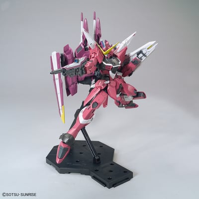 Justice Gundam - Mobile Suit Gundam SEED - MG 1/100 Modelkit - Bandai Spirits (1)