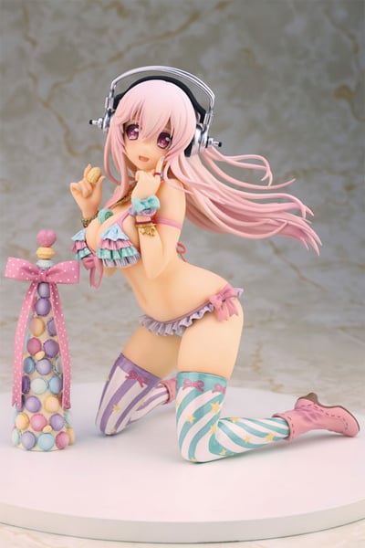Super Sonico – Macaron Tower – Statue von Alphamax - 4