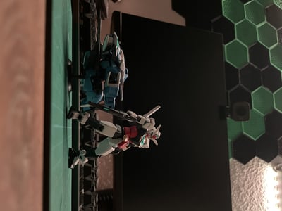 HG Core Gundam und Earthree Unit  · Earthree Gundam - Gundam Build Divers Re:RISE - HG 1/144 - Bandai Spirits
