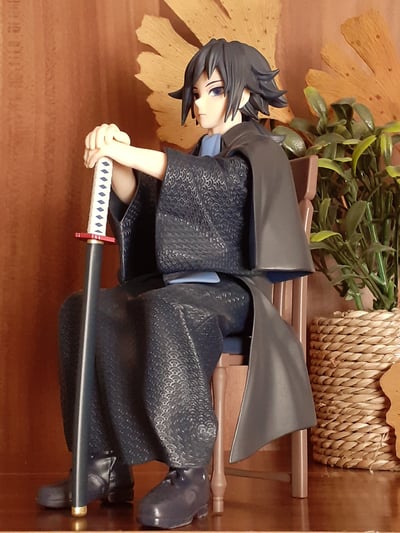 Giyu Tomioka - Sitting - Aniplex
