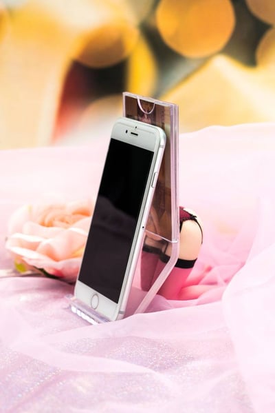 Cell Phone Girl Rot - Handyhalter - Muryo-Sha - 2