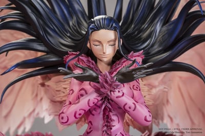 Nico Robin - Figurine Tsume HQS Édition Limitée - 6