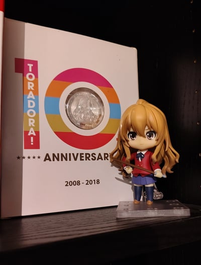 A fierce Taiga protecting my collection · Nendoroid 2523 Taiga Aisaka 2.0