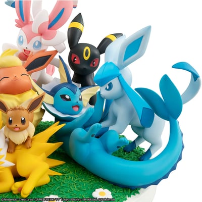 Evoli and Eeveelutions - Megahouse G.E.M. EX - 4