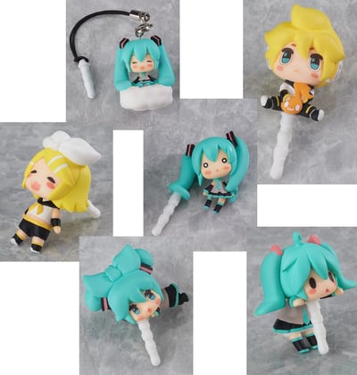 Miku Hatsune Earphone Jack - Y Oji Version - 1