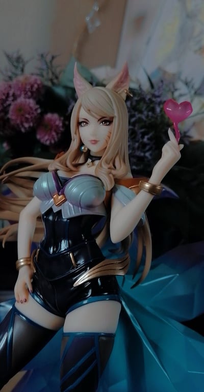 Old Valentine‘s Day Picture :3