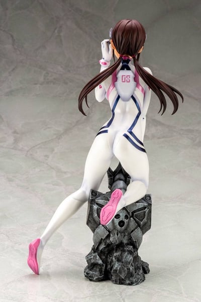 Mari Makinami - White Plugsuit - Kotobukiya (13).jpg
