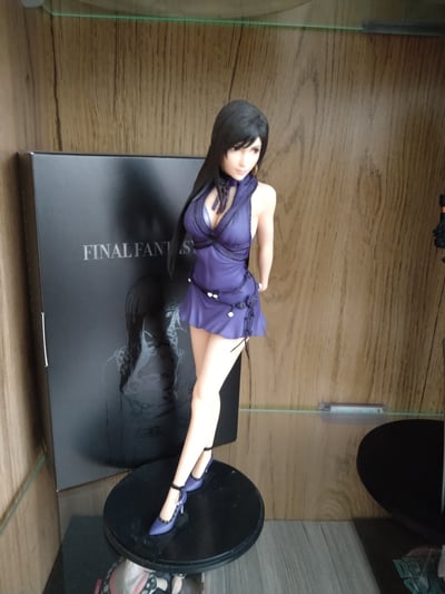 Tifa Lockhart – Dress Version – Final Fantasy VII REMAKE Static Arts Figur