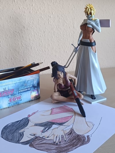 Yoruichi drawing something under Halibels surveillance  · Yoruichi Shihouin (Relax Time) - Bleach - Banpresto