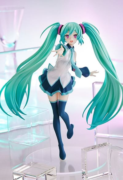 Hatsune Miku - Because You're Here - L - Pop Up Parade - Good Smile Company (2).jpg