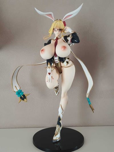 Shizuru Kousaka - Bunny - Topless — Shizuru Kousaka - Bunny - Character's Selection - BINDing / Native