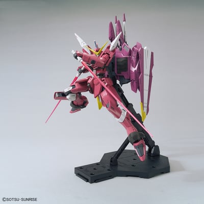 Justice Gundam - Mobile Suit Gundam SEED - MG 1/100 Modelkit - Bandai Spirits (1)