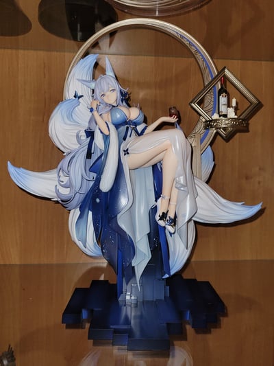 Shinano - Dreams of the Hazy Moon | Good Smile Company | Azur Lane Figure