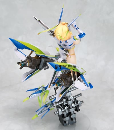 Sophia F. Shirring - Bunny Suit Planning - Eldora Model (7)