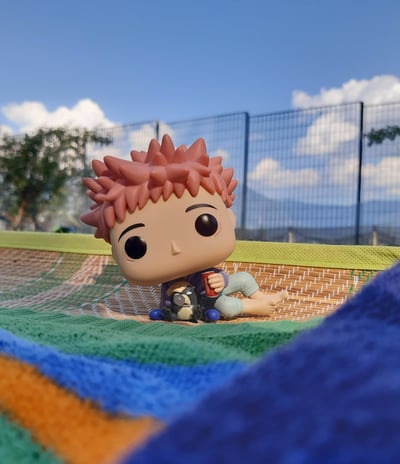 Relaxing in the sun - Yuji Itadori · Yuji Itadori - Tsukamoto Doll - Jujutsu Kaisen  Funko POP!