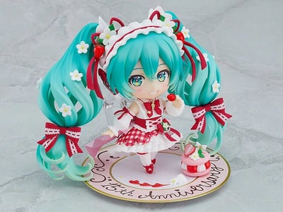 Nendoroid 1939 Hatsune Miku - 15th Anniversary Exclusive (9)