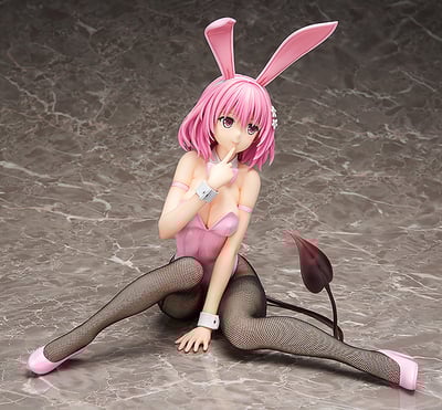 Momo Belia Deviluke – 1/4 Bunny Version von FREEing – To Love Ru Darkness Figur - 1