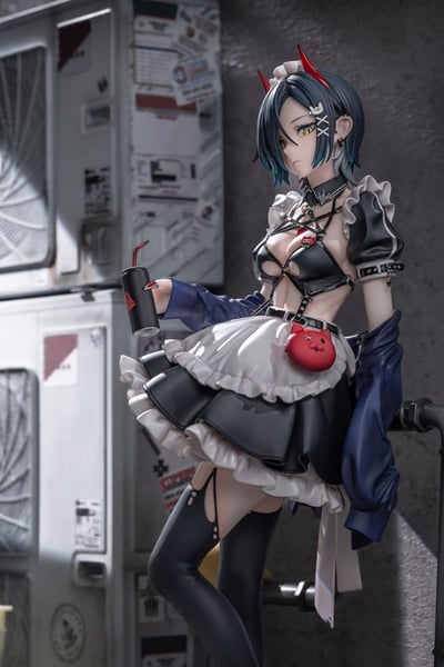 Statue Azur Lane Ulrich von Hutten – Mädchen Trümmer Ver. 1/6 (28 cm) - 8