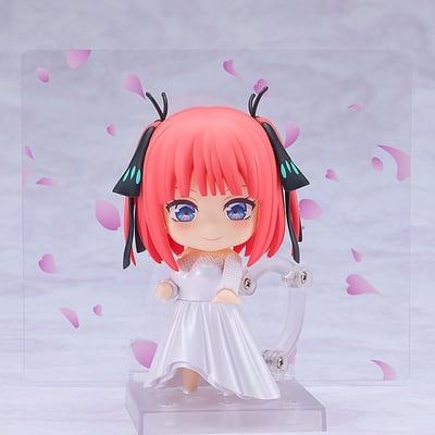 Nendoroid 2371 Nino Nakano - Wedding Dress (4)