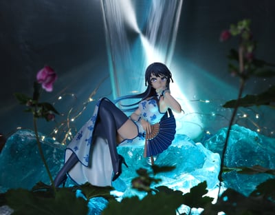 Meditation unterm Wasserfall · Mai Sakurajima - Chinese Dress - White Edition - Spiritale / Wing