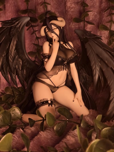 Albedo🍃🖤💜 · Albedo – Negligee Version | Overlord Figur von Good Smile Company