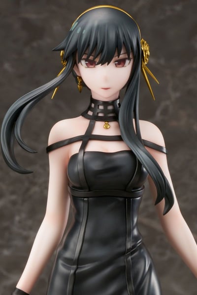 Yor Forger - F:Nex - Furyu (1)