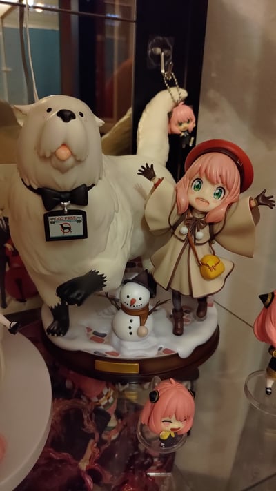 Anya & Bond Forger - Shibuya Scramble Figure - eStream