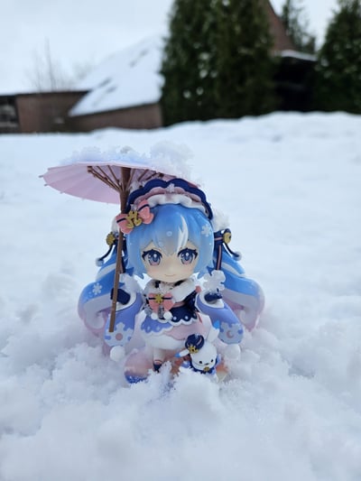 Snow Miku  · Figma Ex-067 Hatsune Miku - Snow Miku: Serene Winter