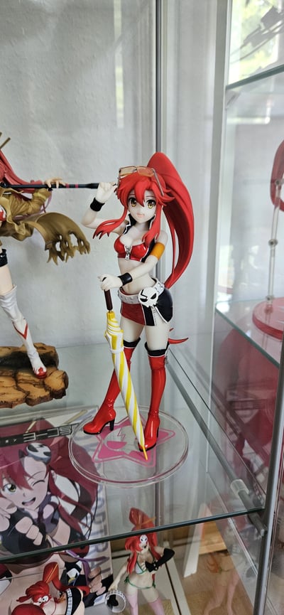 Yoko 4 · Yoko Littner - Race Queen - Hobby Max