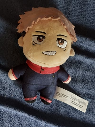 Yuji itadori Plüsch  · "Yuji Idatori" - Jujutsu Kaisen - Plush - AbyStyle