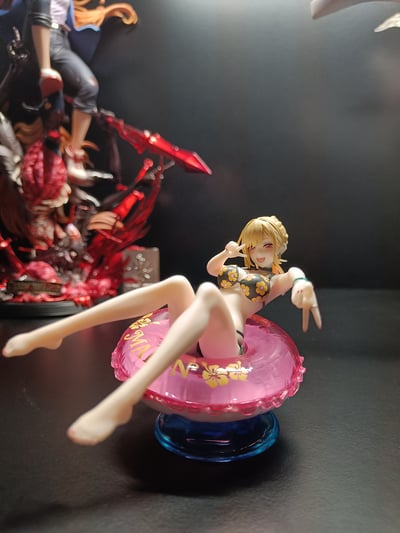 Marin Kitagawa floating