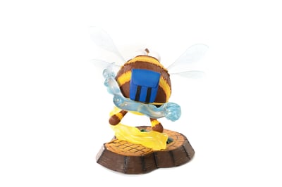 Bee Banjo - First 4 Figures (27)