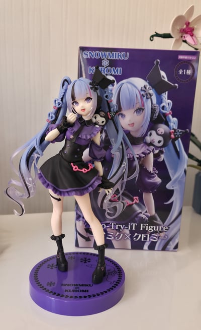 Hatsune Miku - Snow Miku x Kuromi - Trio-Try-iT - Furyu | Figuya