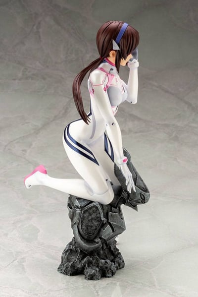 Mari Makinami - White Plugsuit - Kotobukiya (15).jpg