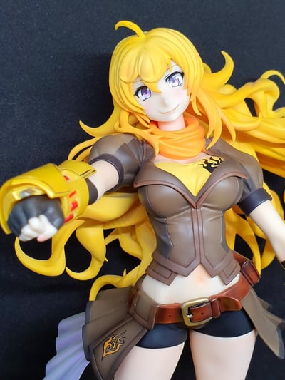 Yang Xiao Long - RWBY - Di Molto Bene