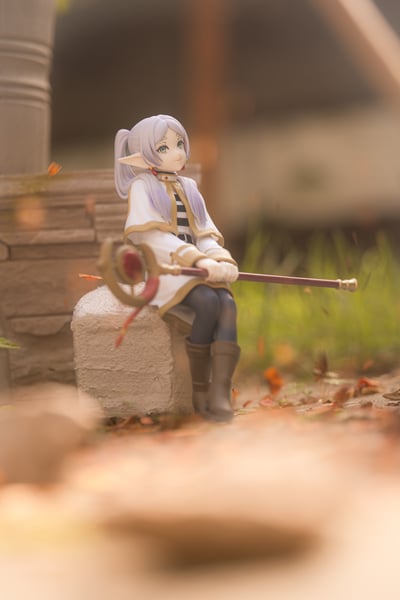 Frieren im Herbst · Frieren - Frieren: Beyond Journey's End - Glasscape - Banpresto