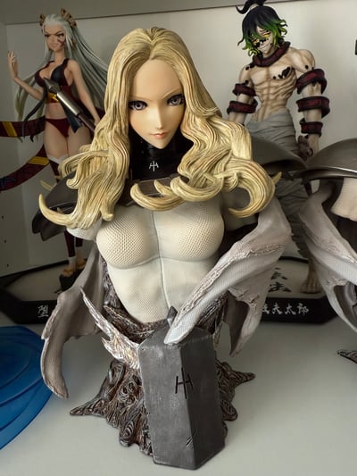  Teresa of the faint smile