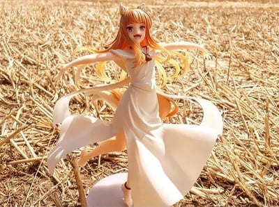 Holo - L - Abundant Harvest - Spice and Wolf Pop Up Parade - Good Smile Company
