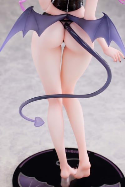 Glowing Succubus Momoko-chan - Momoroser (2)