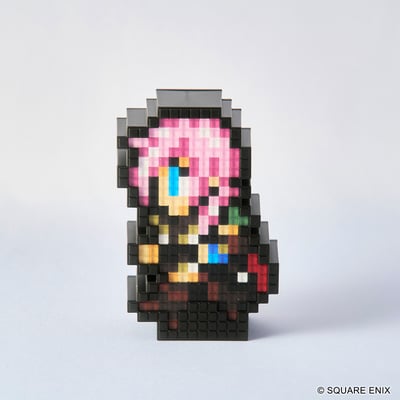 Lightning - Final Fantasy XIII Pixelight LED-Lampe - Square Enix (1)