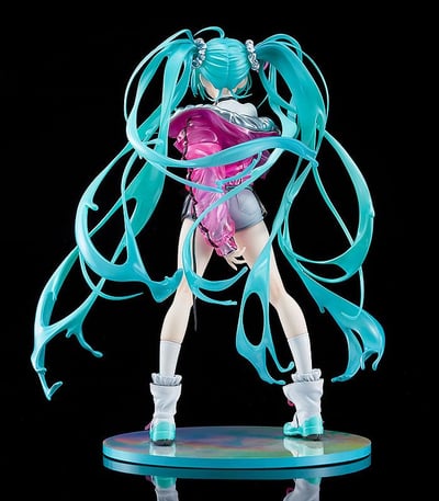 Hatsune Miku with Solwa - Good Smile Company (5).jpg