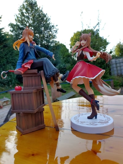 Holo - Dressta - Taito